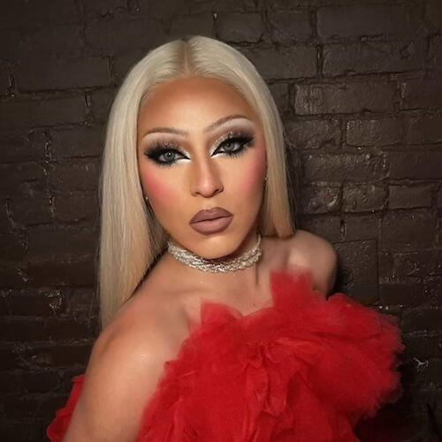 Photo of Euphoria Star in red feathery dress